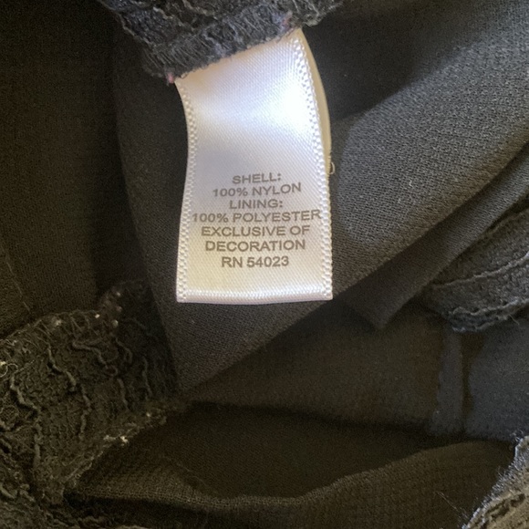 BANANA REPUBLIC TOP - Picture 6 of 6